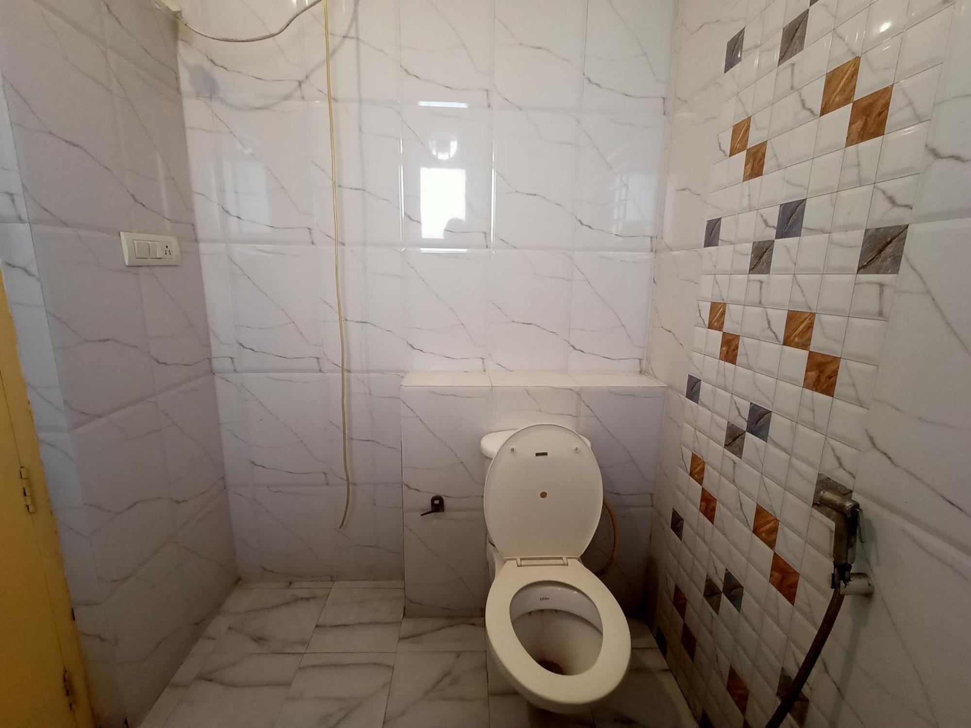 Hotel Global Inn -1 Km From Railway Station - Lift Food And Free Parking Lucknow Exterior foto